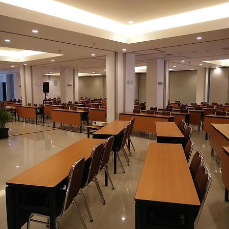 Amaris Hotel Citra Raya - Tangerang Luaran gambar